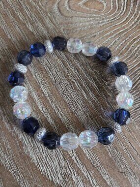Amber's Creations Handmade Ocean Sparkle Stretch Bracelet